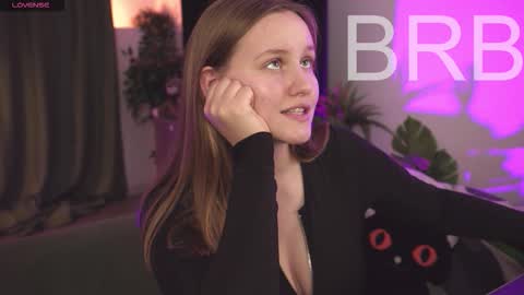 kelly online show from October 22, 8:52 am