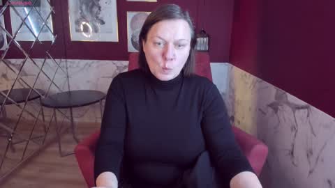 Kelly online show from February 7, 1:22 pm