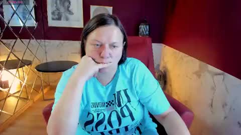 Kelly online show from July 6, 7:35 am