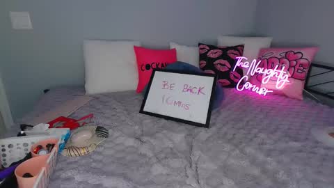 Kelsea Rae online show from May 16, 1:30 am