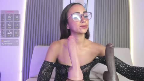 Snapshot of kelsey_foxyy chatting on March 12, 8:20 pm Kelsey online show from March 12, 8:20 pm