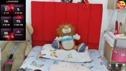 Mariana online show from February 7, 2:04 pm