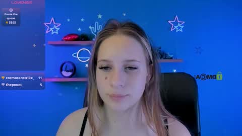 Sweet Kendal online show from February 26, 12:20 am