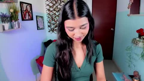 Snapshot of kendal_jenerr chatting on September 27, 3:52 pm Carolina online show from September 27, 3:52 pm