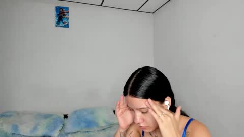 Snapshot of kendalgrey01 chatting on October 7, 3:38 pm Kendal online show from October 7, 3:38 pm