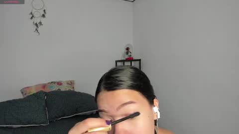 Snapshot of kendalgrey01 chatting on January 14, 3:04 pm Kendal online show from January 14, 3:04 pm