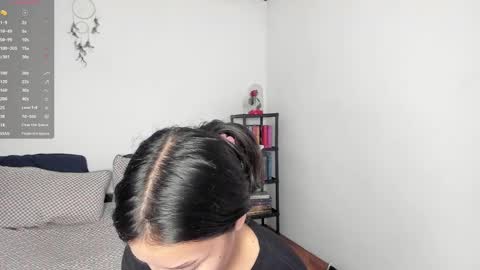 Snapshot of kendalgrey01 chatting on December 6, 2:17 pm Kendal online show from December 6, 2:17 pm