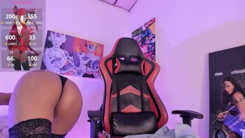 Snapshot of kendall23_ chatting on September 24, 3:49 am Kendall online show from September 24, 3:49 am