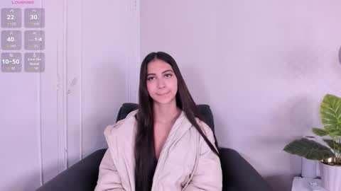 Snapshot of kendall__blake chatting on October 13, 12:08 pm    online show from October 13, 12:08 pm