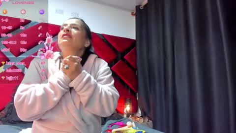 Snapshot of kendra_foxxy_ chatting on March 5, 9:05 am Kendra online show from March 5, 9:05 am