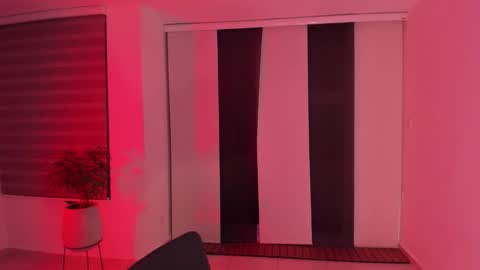 Kendra Scoth online show from September 21, 12:09 am