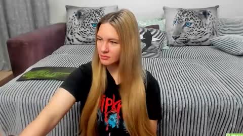 Kendra online show from October 13, 12:57 am