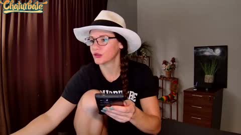 Kendra online show from January 18, 4:09 am