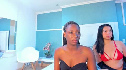 kentha_mitchells online show from September 13, 11:18 am