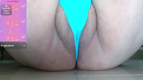 Snapshot of kerly_doll chatting on September 25, 7:34 pm K E R L Y online show from September 25, 7:34 pm