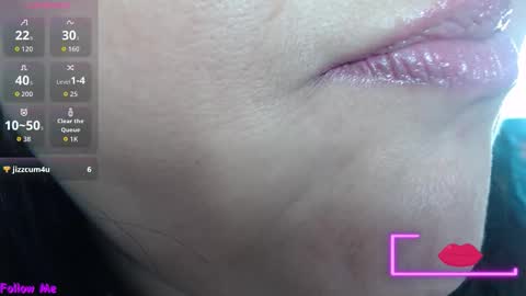 Snapshot of kerly_doll chatting on October 28, 5:08 pm K E R L Y online show from October 28, 5:08 pm