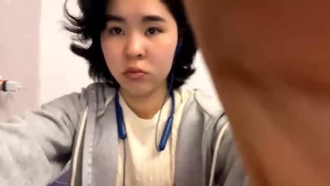 Jenny  online show from February 23, 1:06 am