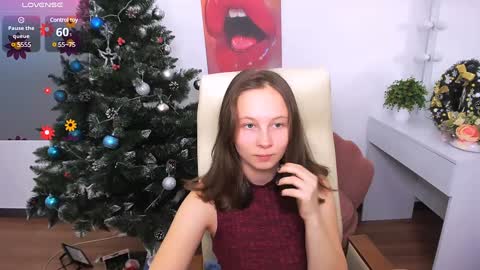 Snapshot of ketrin_n_ chatting on December 27, 6:46 am Ketrin online show from December 27, 6:46 am