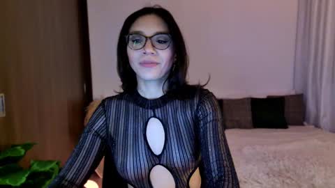 Snapshot of keylamiller1 chatting on December 26, 9:37 pm Keyla online show from December 26, 9:37 pm