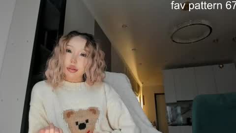 KHAESOO3 Yuna online show from February 23, 10:15 am