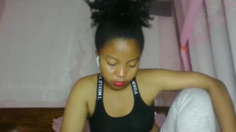 khaissa online show from April 18, 11:35 am