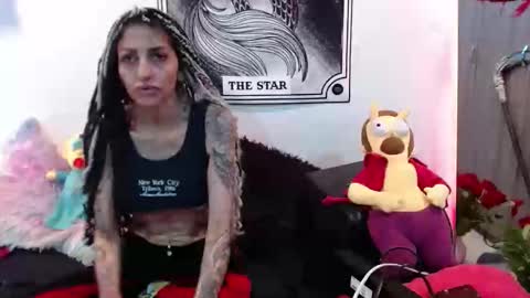 khaleesy online show from September 19, 9:14 pm