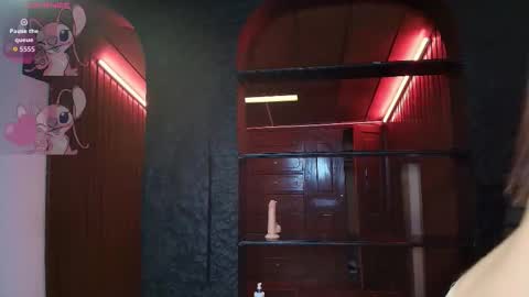 Snapshot of khalifaboff_ chatting on October 20, 9:29 pm K Y L E online show from October 20, 9:29 pm