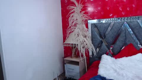 Kharla Marin online show from December 17, 10:32 pm