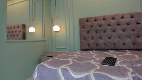Snapshot of khaterine_hot_1 chatting on January 29, 7:22 pm Kathe Hot online show from January 29, 7:22 pm