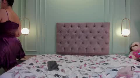 Snapshot of khaterine_hot_1 chatting on February 3, 7:21 pm Kathe Hot online show from February 3, 7:21 pm