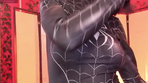 Snapshot of khloe_houston chatting on October 7, 2:21 pm Khloe online show from October 7, 2:21 pm