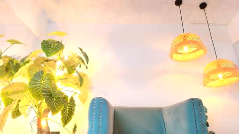 Snapshot of khloejohnson chatting on October 29, 3:11 am khloejohnson online show from October 29, 3:11 am