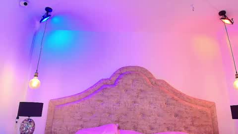 Snapshot of khloejohnson chatting on September 28, 10:04 pm khloejohnson online show from September 28, 10:04 pm