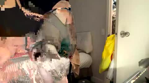 kiannaluv online show from November 3, 2:54 pm