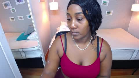 Snapshot of kiara_evanss chatting on January 20, 7:14 pm Kiara online show from January 20, 7:14 pm