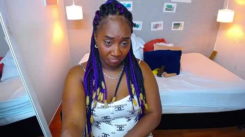 Snapshot of kiara_evanss chatting on January 16, 12:12 am Kiara online show from January 16, 12:12 am