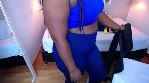 Snapshot of kiara_evanss chatting on March 5, 3:07 pm Kiara online show from March 5, 3:07 pm