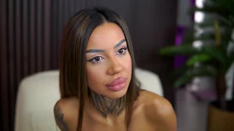 kiara_moreno online show from September 12, 7:50 am