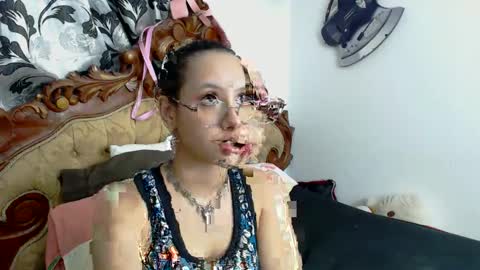 Snapshot of kiaralenon chatting on January 15, 12:30 am kiaralenon online show from January 15, 12:30 am
