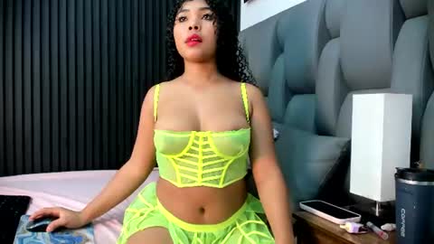 Kiara  online show from July 2, 3:56 am