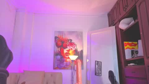 Snapshot of kiim__samanta chatting on September 13, 2:03 pm kiim__samanta online show from September 13, 2:03 pm