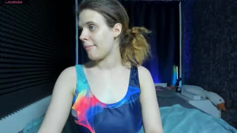 Kiki online show from February 2, 10:36 am