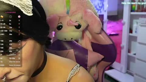 kiki online show from June 7, 9:32 pm