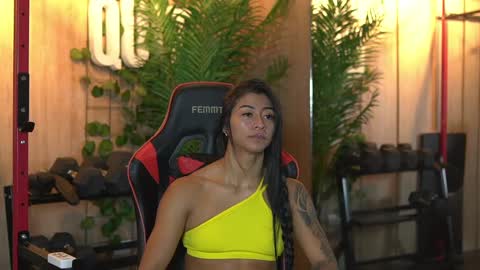 Snapshot of kim_beckett chatting on September 18, 1:20 pm Kim online show from September 18, 1:20 pm