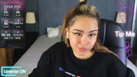 Kim online show from October 22, 5:12 am