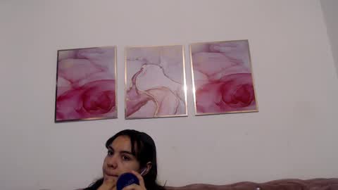 Snapshot of kim_lennon chatting on February 9, 11:04 am K I M online show from February 9, 11:04 am