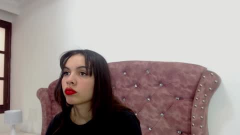 Snapshot of kim_lennon chatting on February 4, 7:22 pm K I M online show from February 4, 7:22 pm