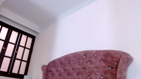 Snapshot of kim_lennon chatting on February 24, 1:08 pm K I M online show from February 24, 1:08 pm