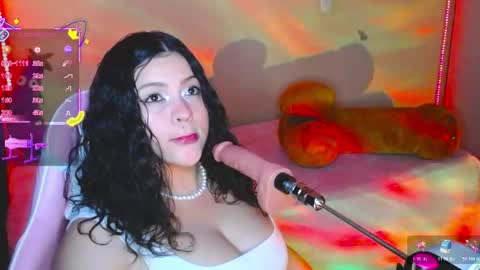 Kim Mishell  online show from April 6, 2:33 am