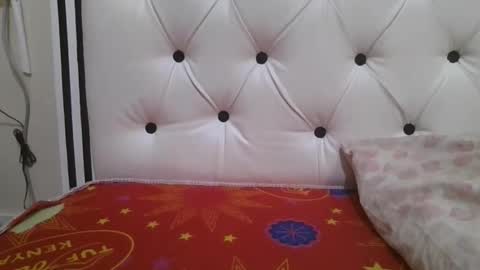 Kim online show from February 7, 8:18 am